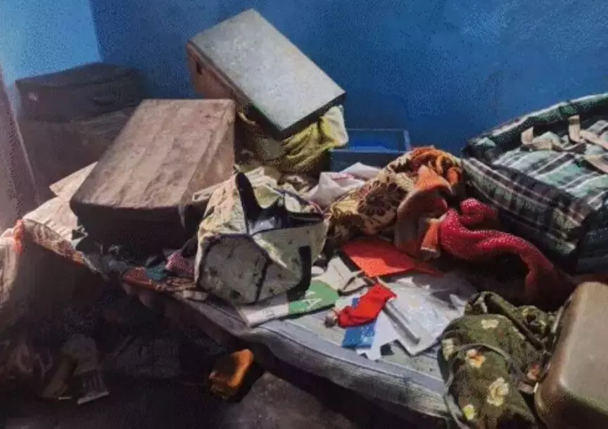 चक्की व टेंट कारोबारी के घर बदमाशों का धावा-बंधक बनाकर 12 लाख की डकैती
