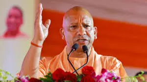 आंगनबाड़ी बहनों को मिलेगा स्मार्टफोन, बढ़ेगा मानदेय- योगी