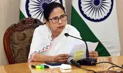 ममता ने विश्वकर्मा पूजा के अवसर पर की राज्यस्तरीय छुट्टी की घोषणा