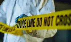 SBI कर्मियों को बंधक बनाने के बाद 20 करोड़ की नगदी एवं सोना लूट SBI कर्मियों को बंधक बनाने के बाद 20 करोड़ की नगदी एवं सोना लूट