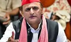 भाजपा ने चुनाव आयोग को बनाया जुगाड़ आयोग- अखिलेश भाजपा ने चुनाव आयोग को बनाया जुगाड़ आयोग- अखिलेश