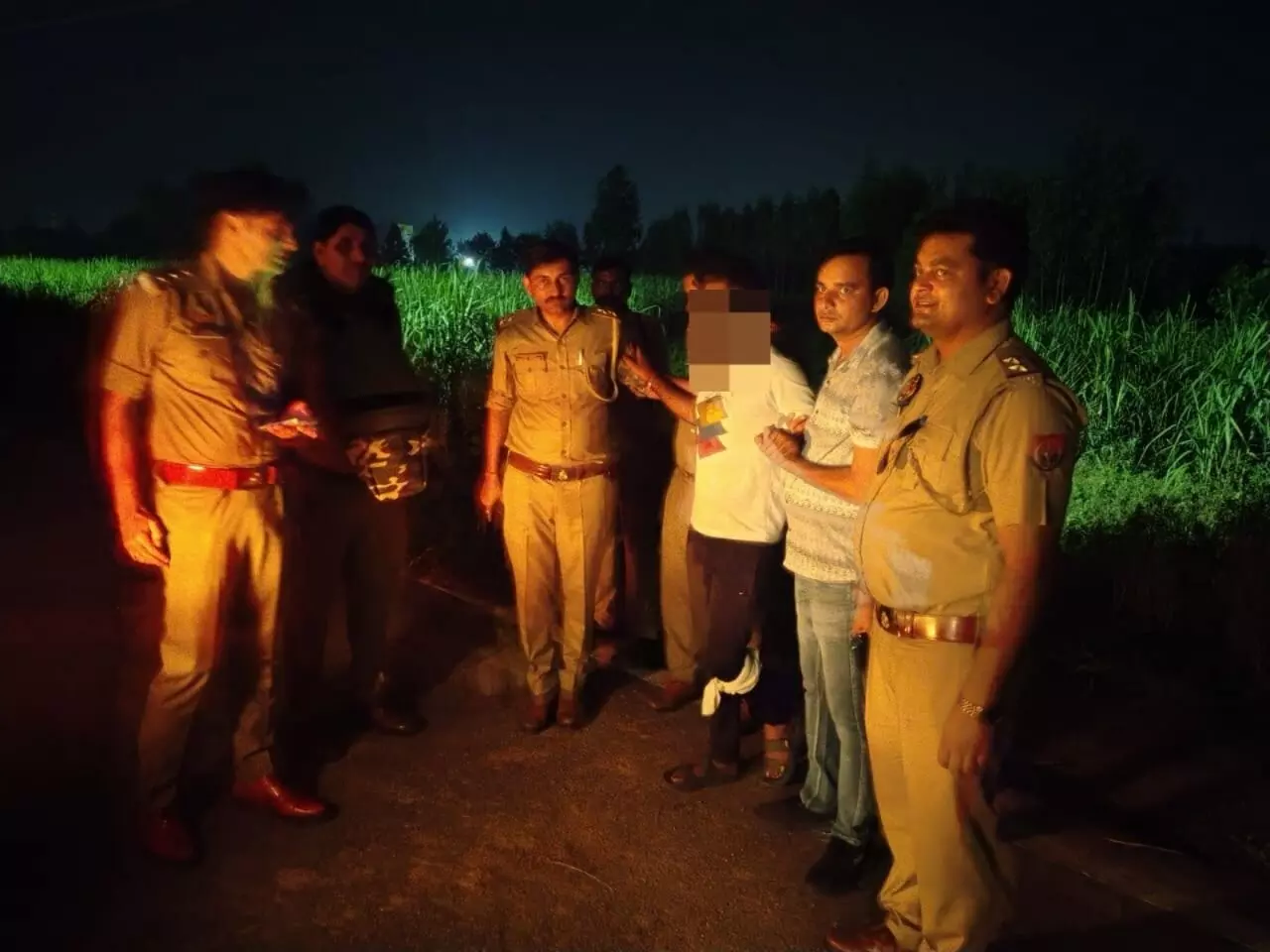टोल प्लाजा डिप्टी मैनेजर की हत्या- मुठभेड़ मे एक हत्यारोपी को लगी गोली टोल प्लाजा डिप्टी मैनेजर की हत्या- मुठभेड़ मे एक हत्यारोपी को लगी गोली