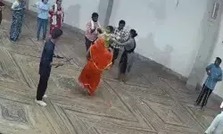 गरबा की रिहर्सल कर रही महिला का किडनैप- दो महिलाओं समेत.. गरबा की रिहर्सल कर रही महिला का किडनैप- दो महिलाओं समेत..