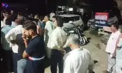 पुराने विवाद में किसान का लाठी डंडों से पीट पीट कर मर्डर-दरोगा सस्पेंड पुराने विवाद में किसान का लाठी डंडों से पीट पीट कर मर्डर-दरोगा सस्पेंड