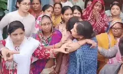 चेन झपटकर स्कूटी में मारी लात- पिकअप में घुसे कारोबारी की मौके पर मौत चेन झपटकर स्कूटी में मारी लात- पिकअप में घुसे कारोबारी की मौके पर मौत