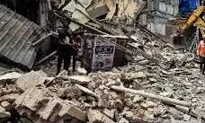 निर्माणाधीन मकान की छत ढहने से दो सगे भाइयों समेत 3 लोग मरे निर्माणाधीन मकान की छत ढहने से दो सगे भाइयों समेत 3 लोग मरे
