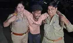 महिला पुलिस भी चली पुरुषों की राह- किया पहला एनकाउंटर- हिस्ट्रीशीटर..