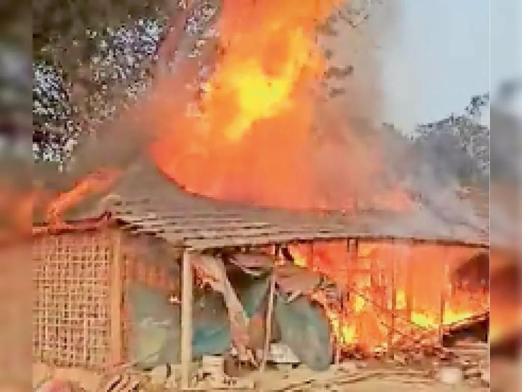 चॉल में आग लगने से इतने लोग गंभीर रूप से झुलसे