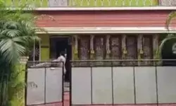 बड़ी चोरी कर बदमाशों ने मचाया हड़कंप-90 सोने के सिक्कों के साथ एक लाख