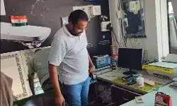 खंगाला टाइल्स गोदाम- शटर तोड़कर एक लाख की नगदी व ढाई लाख का..