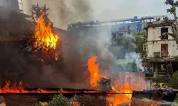 भाजपा के मंडल कार्यालय में आग लगाने की घटना के बाद तनाव की स्थिति भाजपा के मंडल कार्यालय में आग लगाने की घटना के बाद तनाव की स्थिति