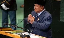 मुस्लिम देश के राष्ट्रपति ने ओम शांति ओम के साथ खत्म किया भाषण मुस्लिम देश के राष्ट्रपति ने ओम शांति ओम के साथ खत्म किया भाषण