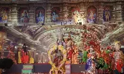 33 झांकियों से सुसज्जित श्रीराम की बारात देखने को उमडा जनसैलाब