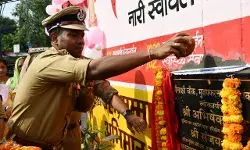 महिला सुरक्षा- DIG व SSP ने मीनाक्षी चौक पर किया पिंक बूथ का उद्घाटन महिला सुरक्षा- DIG व SSP ने मीनाक्षी चौक पर किया पिंक बूथ का उद्घाटन