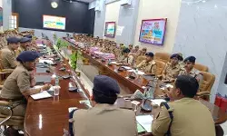 DIG और SSP ने गोष्ठी कर पुलिसकर्मियो को दिए निर्देश-जानिये किस विषय पर DIG और SSP ने गोष्ठी कर पुलिसकर्मियो को दिए निर्देश-जानिये किस विषय पर