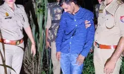 युवती से छेड़छाड़ करने वाला पुलिस से भिड़ा- मुठभेड़ में हाफ एनकाउंटर