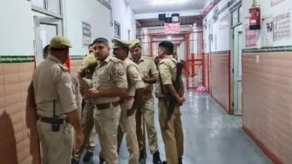 एक लाख रूपये के इनामी गौ तस्कर और पुलिस का आमना-सामना-नतीजा लाइफ दि एंड