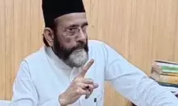 बरेली बावल में IMC मुखिया गिरफ्तार- तौकीर रजा को सीतापुर... बरेली बावल में IMC मुखिया गिरफ्तार- तौकीर रजा को सीतापुर...