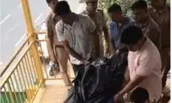 3 महीने पहले सस्पेंड कांस्टेबल की ओवरब्रिज पर मिली लाश- नजदीक में ही.. 3 महीने पहले सस्पेंड कांस्टेबल की ओवरब्रिज पर मिली लाश- नजदीक में ही..