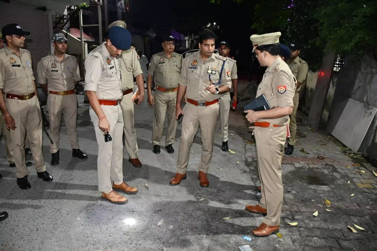 बीती रात आपसी विवाद में चाकू से गोदकर युवक की कर दी हत्या- दूसरा घायल
