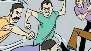 उच्च न्यायालय में पैरवी कर लौट रहे फरियादियों पर हमला-दो की हालत गंभीर