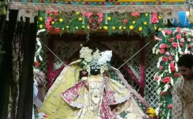 भक्तों के और नजदीक आए भगवान- श्री बांके बिहारी के दर्शन के लिए..