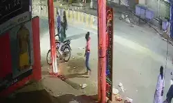 बाइक टकराने के विवाद में 11वीं के छात्र की हत्या- शव सड़क पर रखा बाइक टकराने के विवाद में 11वीं के छात्र की हत्या- शव सड़क पर रखा