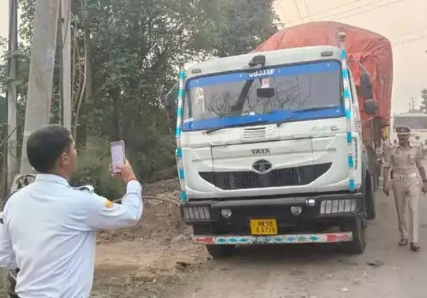 SSP का एक्शन- हाईवे किनारे खड़े दर्जनों वाहनों के चालान-लाइसेंस रद्द..