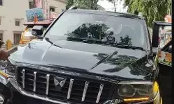 सपा नेता की हूटर लगी गाड़ी सीज- IG ने खुद रूकवाई थी गाड़ी