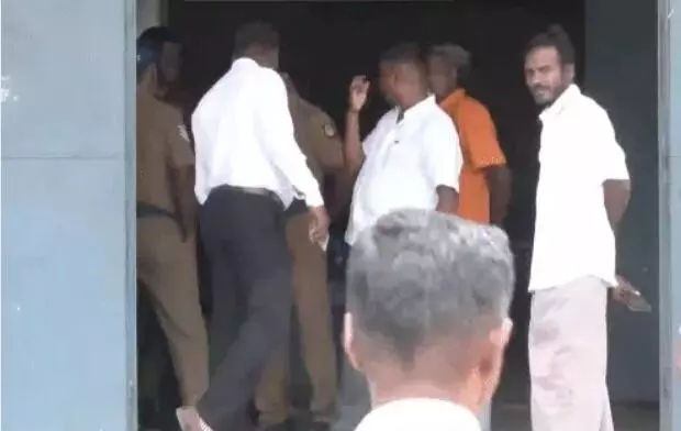 स्टालिन सरकार का एक्शन- शाखा लगा रहे 39 कार्यकर्ता अरेस्ट