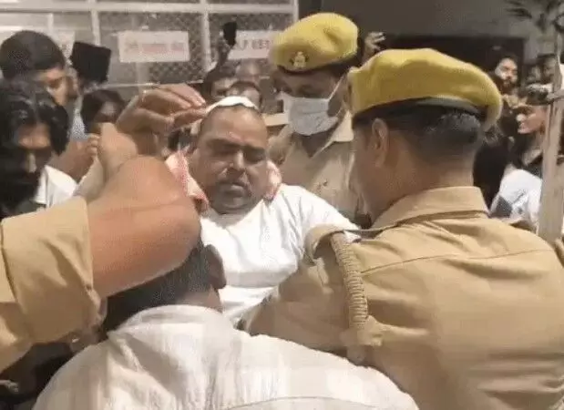 जेल में घायल हुए पूर्व मंत्री को अब कई अन्य बीमारियों ने घेरा