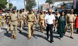 जुम्मे की नमाज को लेकर सतर्क रही पुलिस- डीएम SSP खुद उतरे सड़क पर