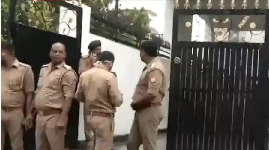 सपा नेताओं की बरेली यात्रा पर ब्रेक- माता प्रसाद हाउस अरेस्ट-बर्क के..