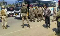 एक्शन में फोर्स- जंगलों में सर्च ऑपरेशन-10 उग्रवादी किये गिरफ्तार