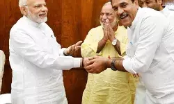 जन्मदिन- गोलियों की बौछारों के बीच चुनावी मैदान में कूदे थे उमेश मालिक जन्मदिन- गोलियों की बौछारों के बीच चुनावी मैदान में कूदे थे उमेश मालिक