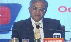 बोल चुनाव आयोग- किसी भी बूथ पर नहीं होंगे 1200 से ज्यादा वोटर बोल चुनाव आयोग- किसी भी बूथ पर नहीं होंगे 1200 से ज्यादा वोटर