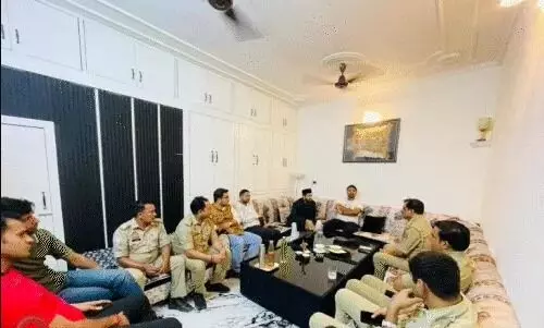 बरेली जा रहे नेताओं की घेराबंदी- आप नेता किए हाउस अरेस्ट