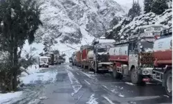 बारिश एवं बर्फबारी से तापमान धडाम-दिसंबर जैसी ठंड-18 डिग्री नीचे.... बारिश एवं बर्फबारी से तापमान धडाम-दिसंबर जैसी ठंड-18 डिग्री नीचे....