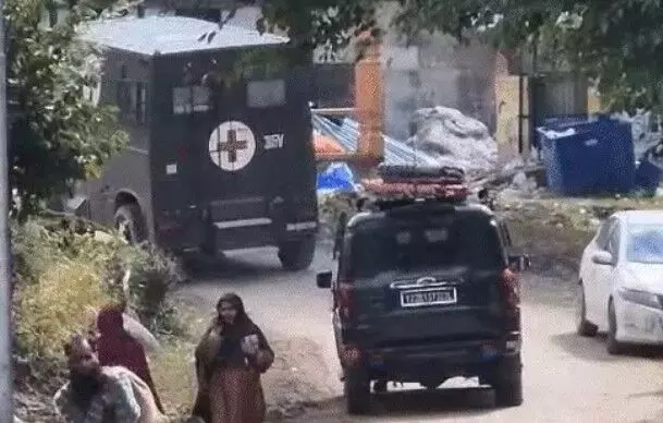 जम्मू कश्मीर में लापता दो जवानों की चौथे दिन भी तलाश जारी जम्मू कश्मीर में लापता दो जवानों की चौथे दिन भी तलाश जारी