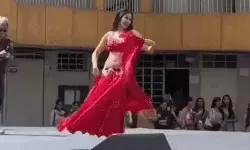 देसी कॉलेज में विदेशी डांस का तड़का- शर्म से पानी पानी DC व JCP ने.. देसी कॉलेज में विदेशी डांस का तड़का- शर्म से पानी पानी DC व JCP ने..