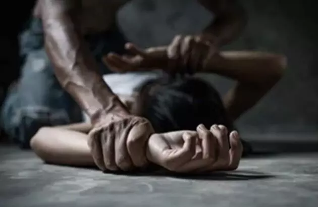 बंगाल में अब एक और छात्रा से बलात्कार-कैंपस के बाहर खाना खाने गई थी..