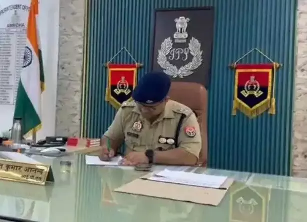 अवैध खनन पर एक्शन- पूरी चौकी सस्पेंड- थानेदार यहां से वहां अवैध खनन पर एक्शन- पूरी चौकी सस्पेंड- थानेदार यहां से वहां