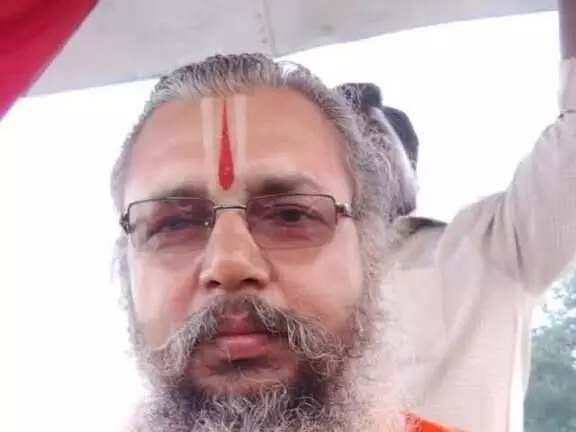 मंदिर के महंत के मुंह से निकले झाग- मौत होते ही हड़कंप- SSP मौके पर