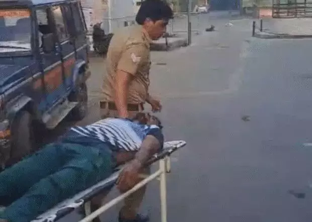 पुलिस मुठभेड़ में ईनामी बेटे की मौत पर बोले माता पिता-अच्छा हुआ कटी रार