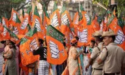 जारी की गई BJP उम्मीदवारों की एक और लिस्ट में मुस्लिम का भी नाम शामिल जारी की गई BJP उम्मीदवारों की एक और लिस्ट में मुस्लिम का भी नाम शामिल