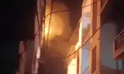 3 मंजिला कपड़ा प्रिंटिंग फैक्ट्री में लगी आग- अंदर काम कर रहे थे मजदूर