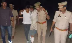 पुलिस ने गौकश को मुठभेड़ में दबोचा, तमंचा व बाइक बरामद