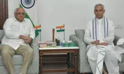 दीपावली की सफाई- गुजरात की नई कैबिनेट की शपथ- 19 नए चेहरे दीपावली की सफाई- गुजरात की नई कैबिनेट की शपथ- 19 नए चेहरे