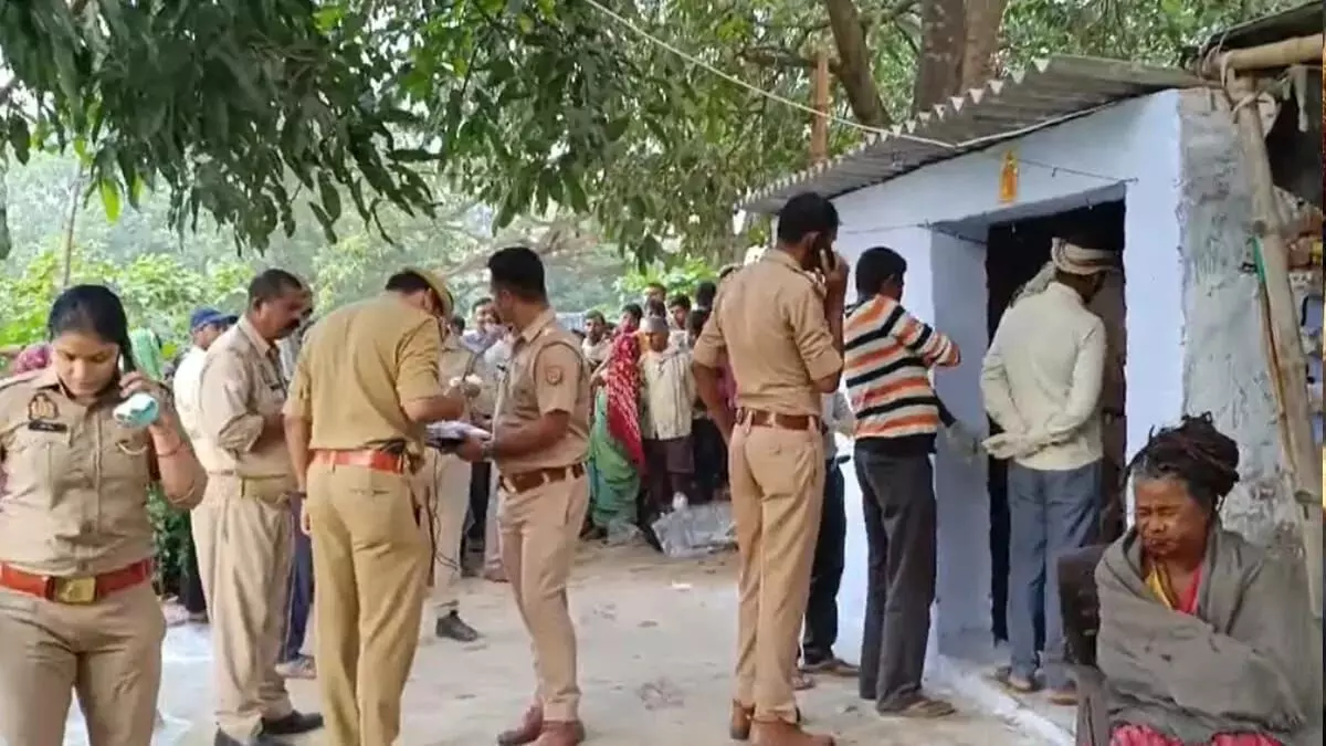 धनतेरस की रात अघोरी पुजारी की निर्मम हत्या, गांव में दहशत धनतेरस की रात अघोरी पुजारी की निर्मम हत्या, गांव में दहशत
