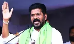 BRS नेता सत्ता में वापसी के लिए भावनाएं भड़काने की कर रहे हैं कोशिश... BRS नेता सत्ता में वापसी के लिए भावनाएं भड़काने की कर रहे हैं कोशिश...